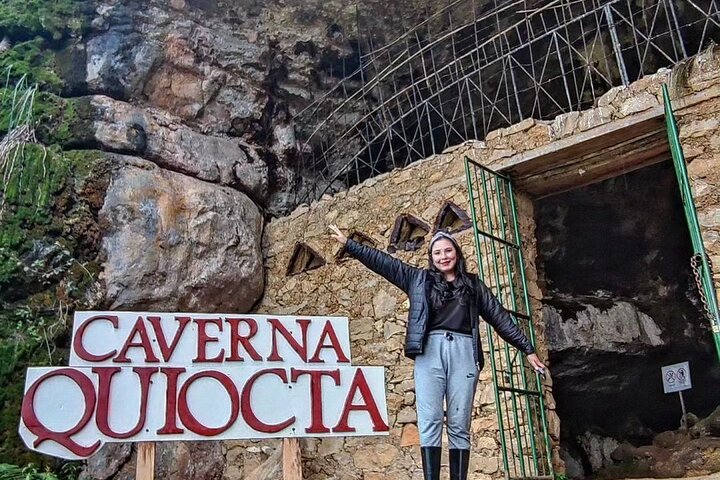 Chachapoyas: Karajía Sarcophagi & Quiocta Caves