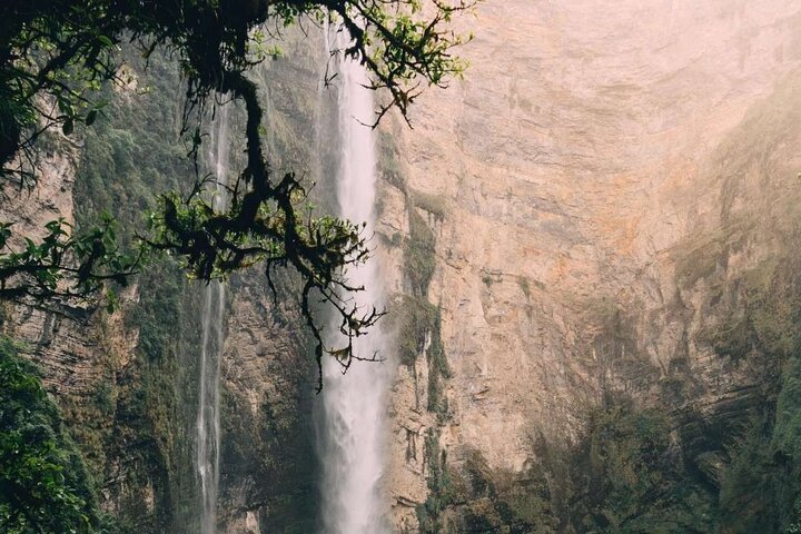 Chachapoyas : Gocta Waterfall - Explore Amazon's Jewel