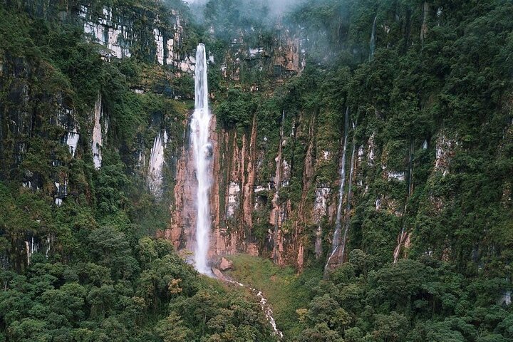 Chachapoyas: Yumbilla Waterfalls Tour