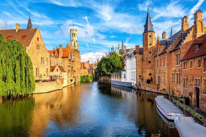 Best Bruges Cruise-Friendly Tour including Canal Boat Ride