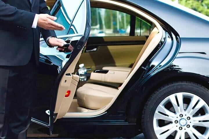 Private One-Way Transfer from Glasgow to Glasgow Int. Airport