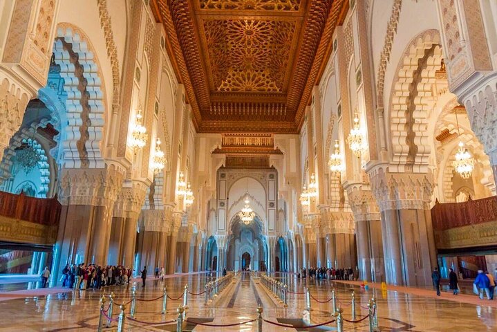 Skip the line Hassan 2 mosque Premium Tour entry ticket included