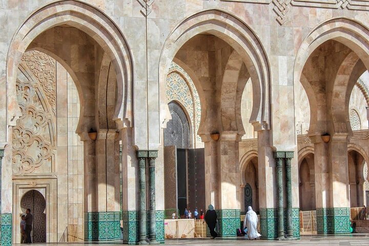Skip the line Hassan 2 mosque Premium Tour entry ticket included