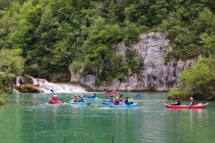 Kayaking in Mreznica Waterfalls near Slunj and Plitvice Lakes
