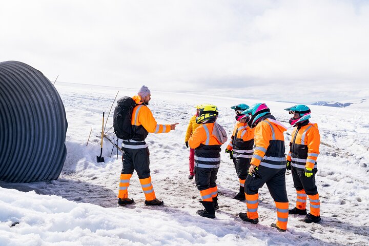 Into the Glacier Combo: Snowmobiling + Langjökull Ice Cave