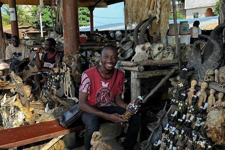 Guided tour of the city of Lomé