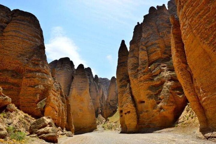 Private Lanzhou Yellow river stone forest day tour