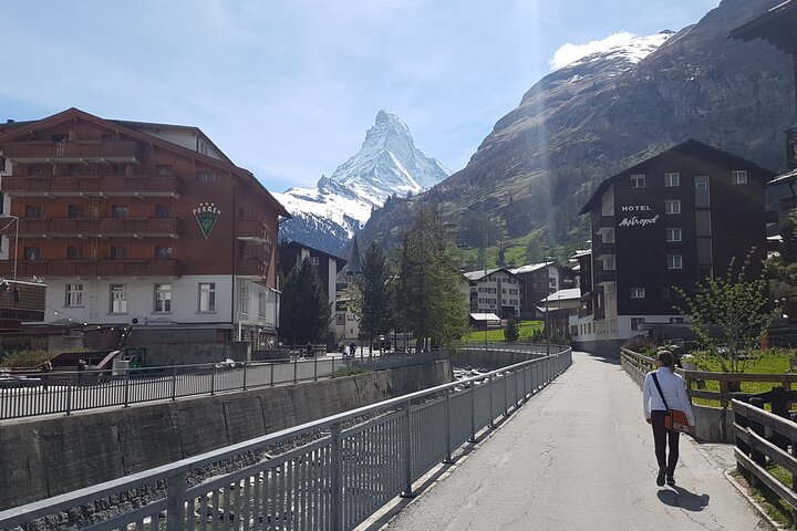 Zermatt Village Walk and Glacier Paradise Private Day Trip