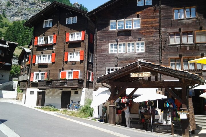 Zermatt Village Walk and Glacier Paradise Private Day Trip