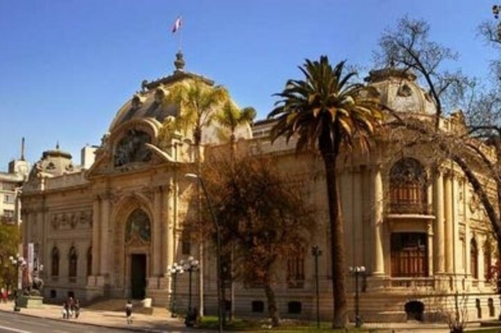 Best Santiago Street Food Tour with 4+ Tastings and Drink
