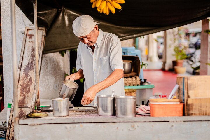Good Morning Penang Food Tour with 15+ Tastings