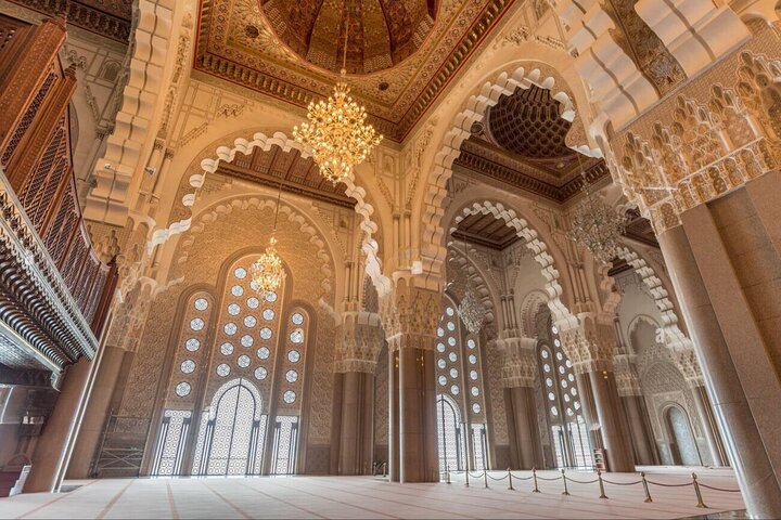 Casablanca Half-day Guided Tour with Hassan II mosque ticket