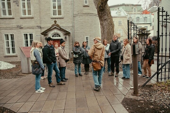 Old Quebec City Food Tour with 10+ Authentic Local Tastings
