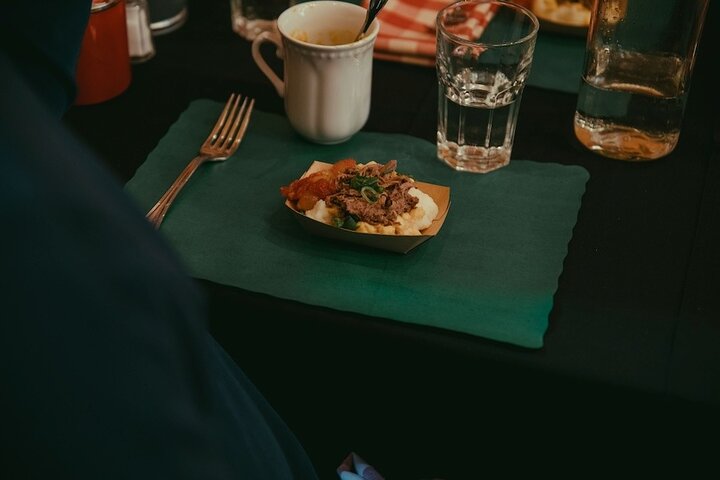 Old Quebec City Food Tour with 10+ Authentic Local Tastings