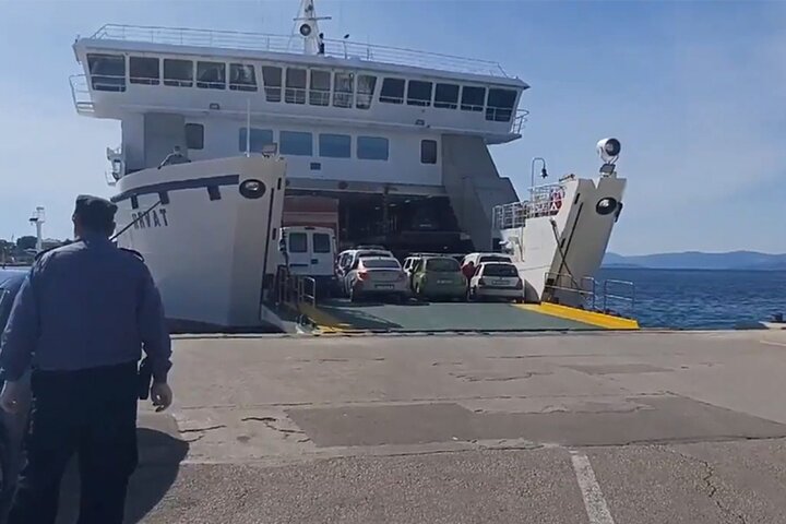 Private One Way Transfer from Brac to Split