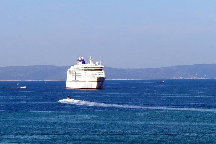 Private One Way Transfer from Brac to Split