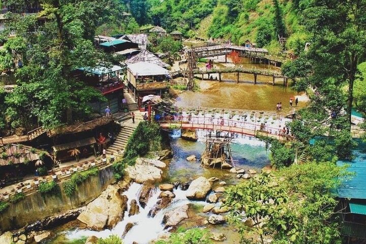 Private Full Day Tour in Sapa by Car