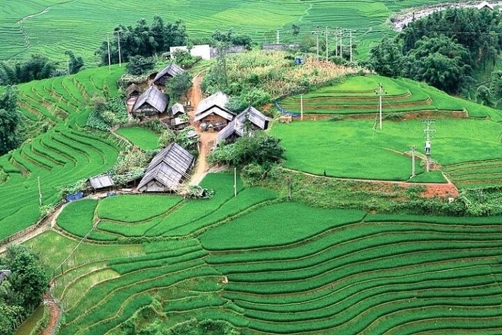 Private Full Day Tour in Sapa by Car