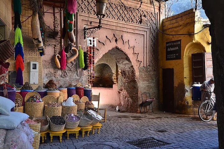 Marrakech Guided Day Trip from Agadir: Medina & Souks Tour