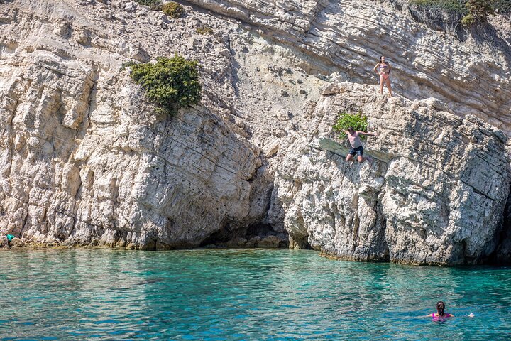 Full Day Boat Cruise to 3 Islands with optional pickup
