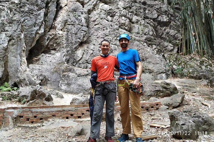 3 Hours Yangshuo Rock Climbing