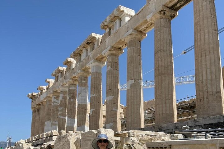 6-Hour Private Luxury Tour in Athens: Exclusively for couples