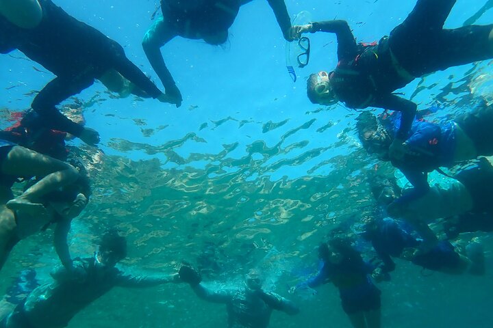 Naxos Kayak Tour to Rina Cave with Snorkeling and Homemade lunch