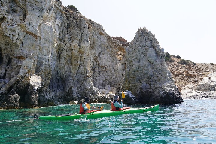 Naxos Kayak Tour to Rina Cave with Snorkeling and Homemade lunch