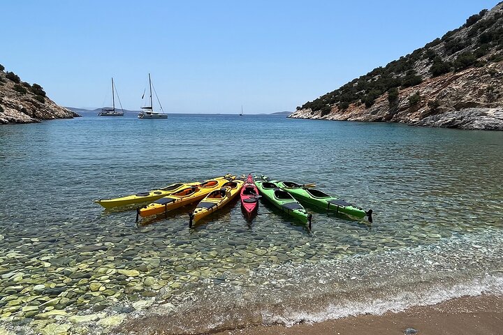 Naxos Kayak Tour to Rina Cave with Snorkeling and Homemade lunch