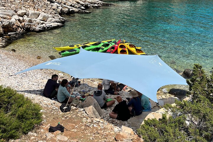 Naxos Kayak Tour to Rina Cave with Snorkeling and Homemade lunch