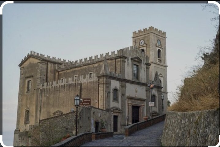 Private Tour of Savoca, Castelmola, Taormina and Messina