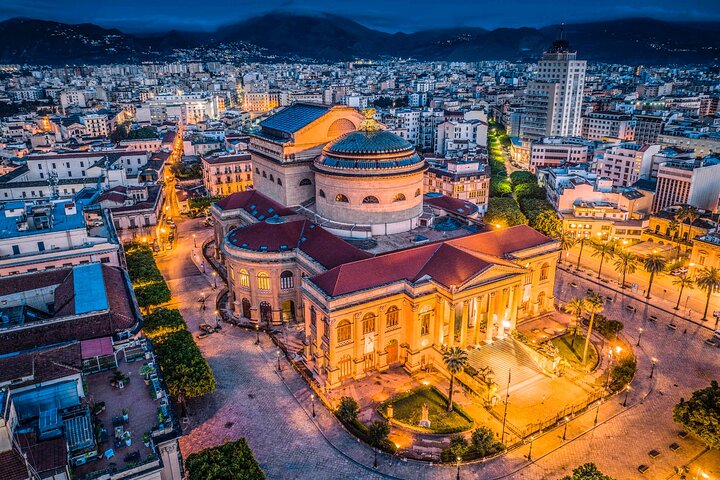 Palermo : Historic Center, Catacombs & Monreale CruiserCar Tour