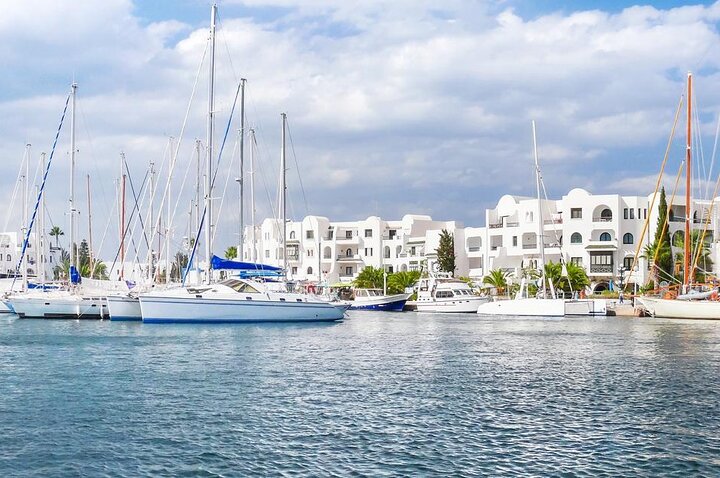 Fun VIP Day Tour: El Jem, Kairouan & Monastir/Sousse (Pickup All)