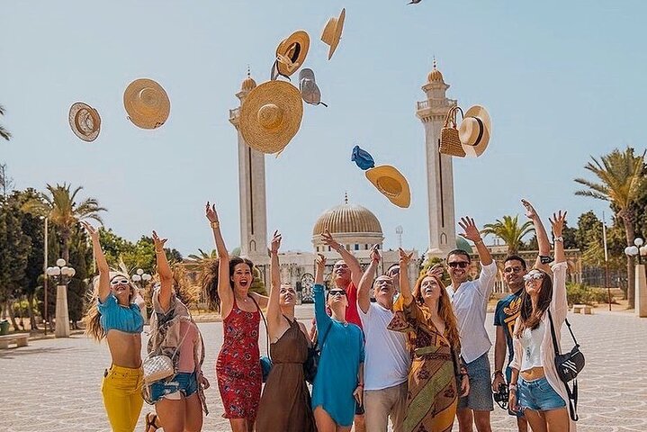 Fun VIP Day Tour: El Jem, Kairouan & Monastir/Sousse (Pickup All)
