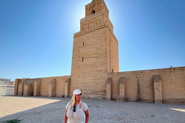 Fun VIP Day Tour: El Jem, Kairouan & Monastir/Sousse (Pickup All)