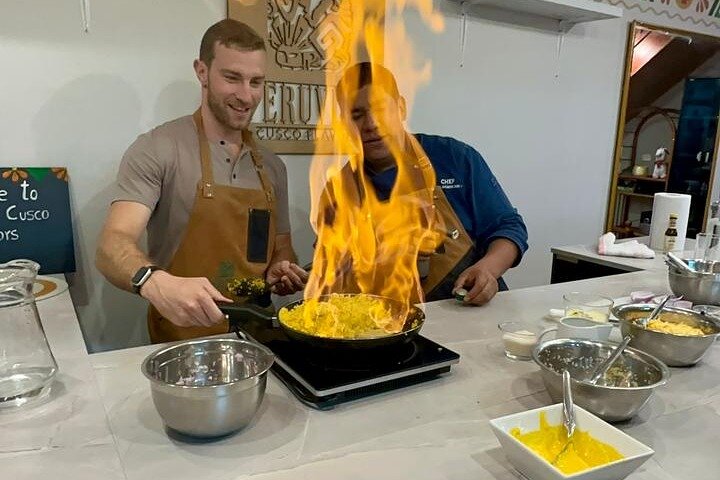 Peruvian Cooking Class Cocktails and Market Tour in Cusco