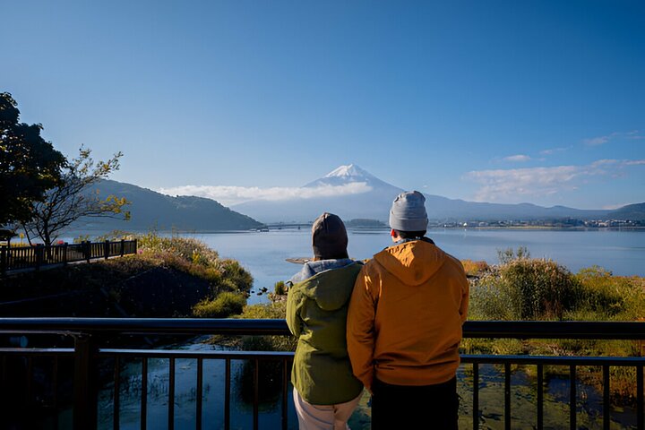 From Tokyo: Mt Fuji and Hakone Private Day Trip