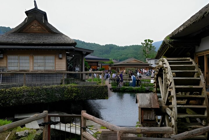 From Tokyo: Mt Fuji and Hakone Private Day Trip