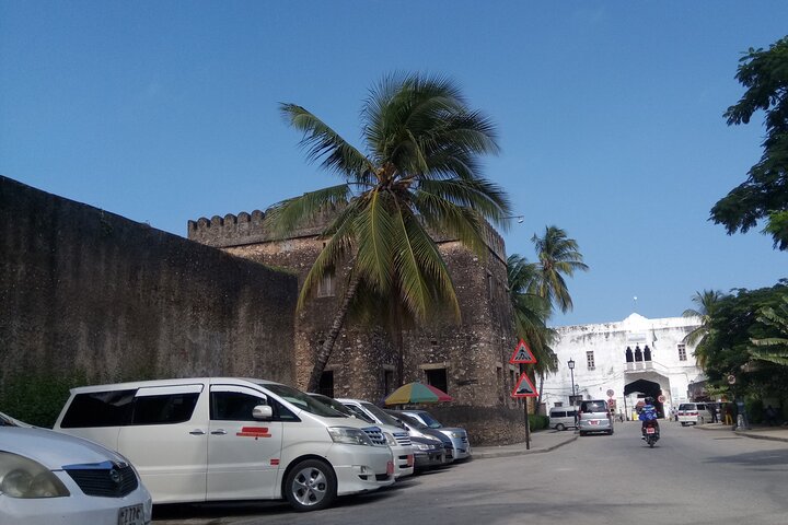 Zanzibar Airport Private Transfer to/from Hotel
