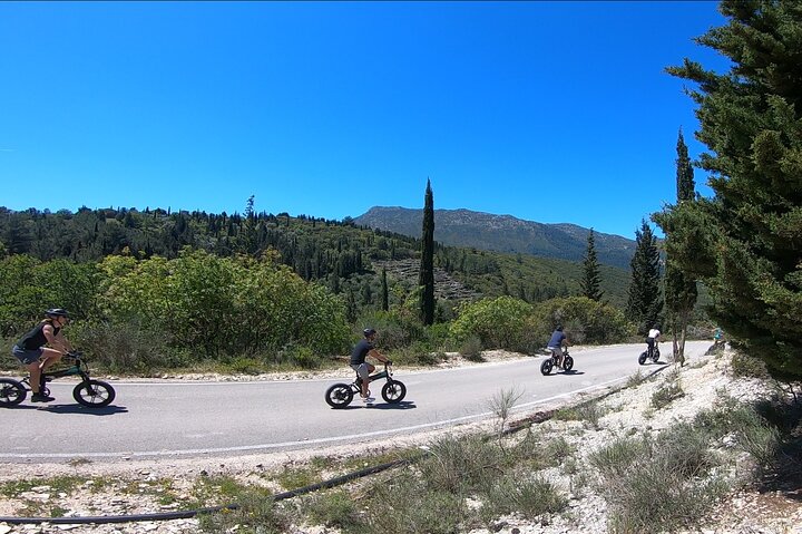 Lefkada: Mountain Gems Electric Fat Bicycle Tour & Tasting