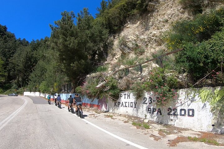 Lefkada: Mountain Gems Electric Fat Bicycle Tour & Tasting