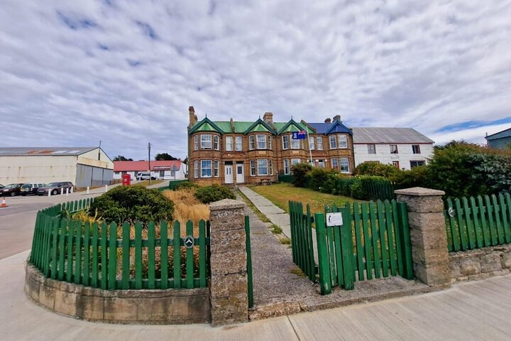 Falkland Islands Shared Tour Sightseeing with Penguins