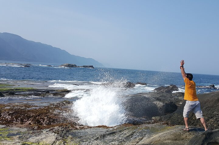 Private East Coast & Jade Hunting Tour – Hualien Summer Escape