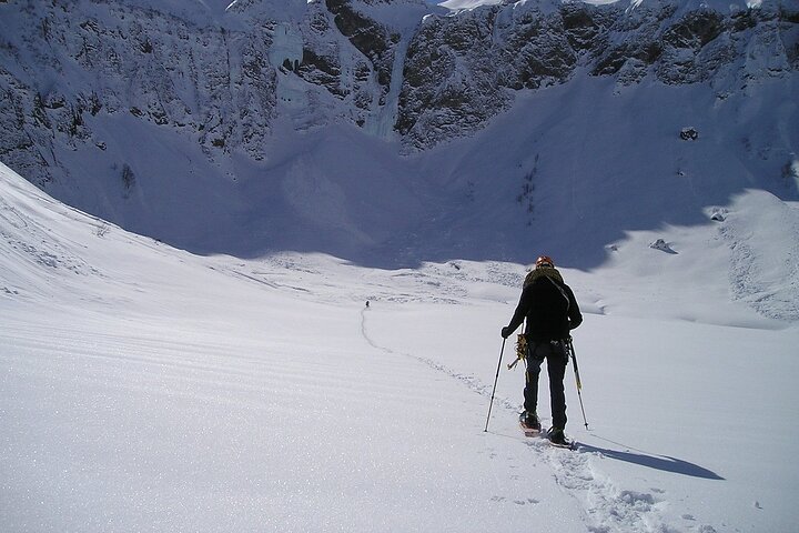 Private VIP Tongariro Overnight Snowshoeing Tour