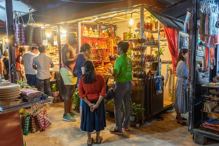 Phnom Penh Evening Foodie Vespa Tour / Tuk Tuk Available