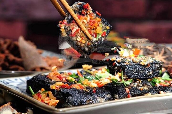 Changsha Walking Food Tour with Private Guide