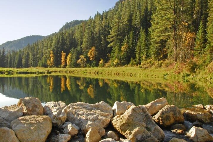 Devil's Tower & Deadwood with Spearfish Canyon Picnic