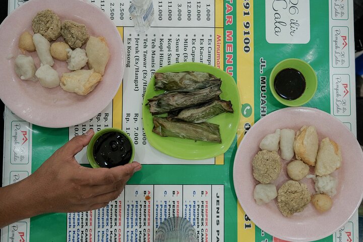 Experience Jakarta Street Food Scene with MRT Transportation