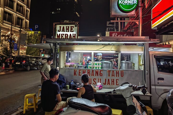 Experience Jakarta Street Food Scene with MRT Transportation