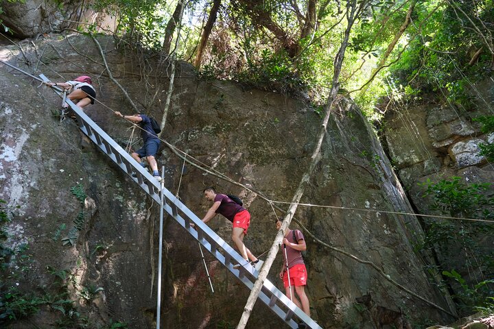 Trekking Tien Son Dinh Phu Quoc
